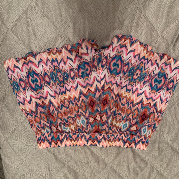 Fabric colorful printed shorts! - Picture 2 of 2